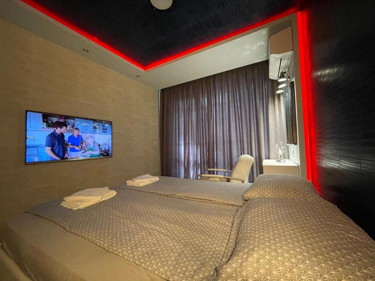 Luxury Apartments In Top City Center Varna 1 Exterior foto